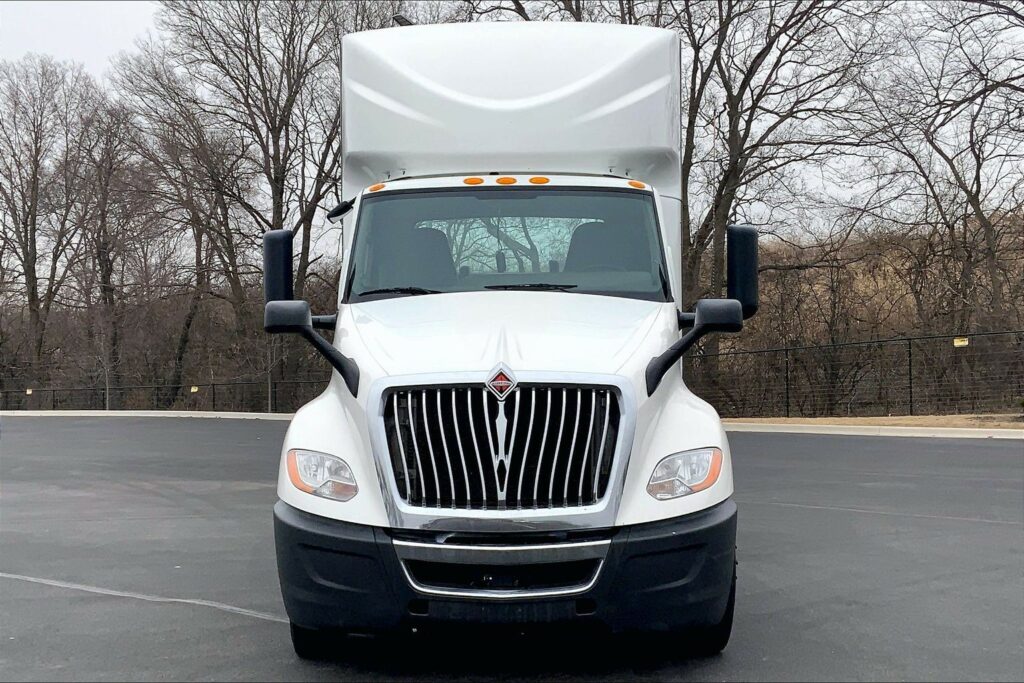 2020 CUM LT625 6×4 Day Cab