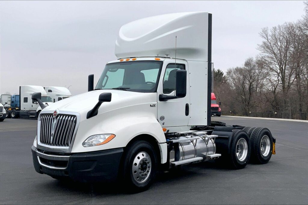 2020 CUM LT625 6×4 Day Cab