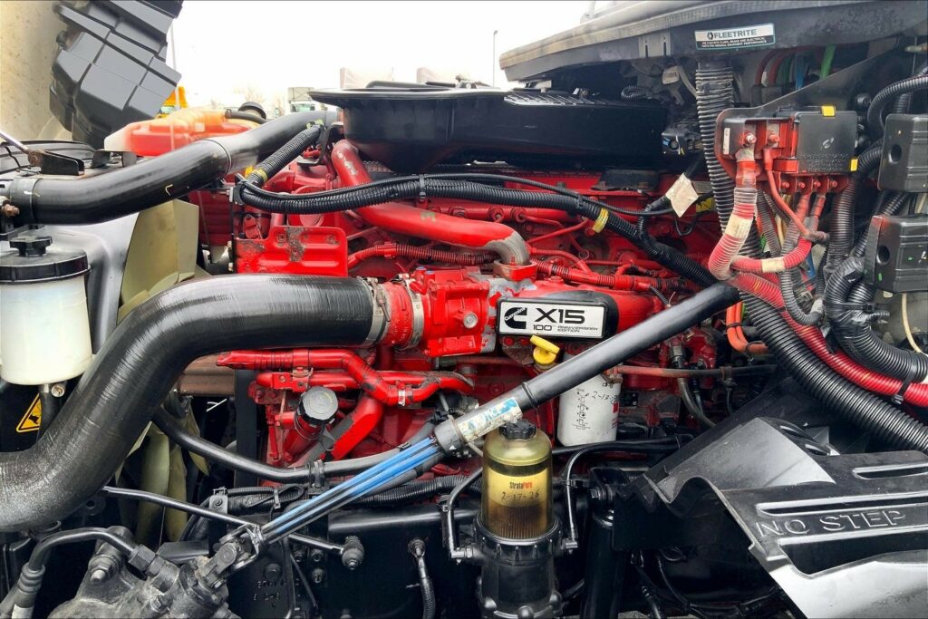 2020 CUM LT625 6×4 Day Cab