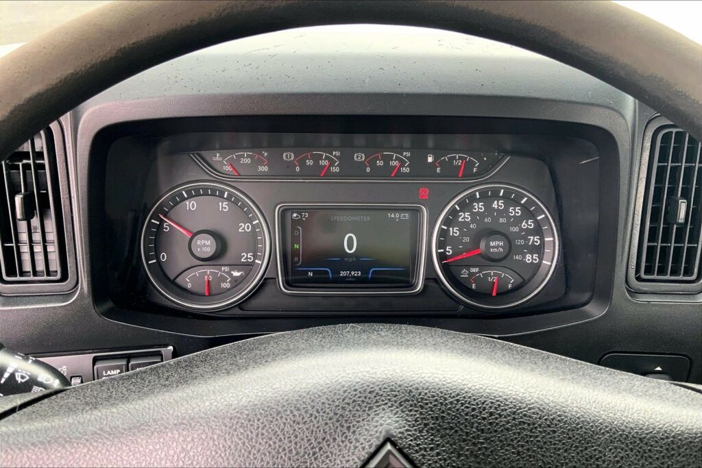 2020 INT LT625 6×4 Day Cab