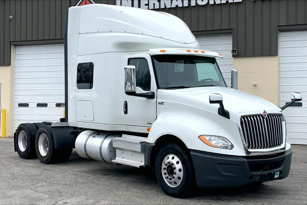 2020 INT LT625 6×4 Sleeper