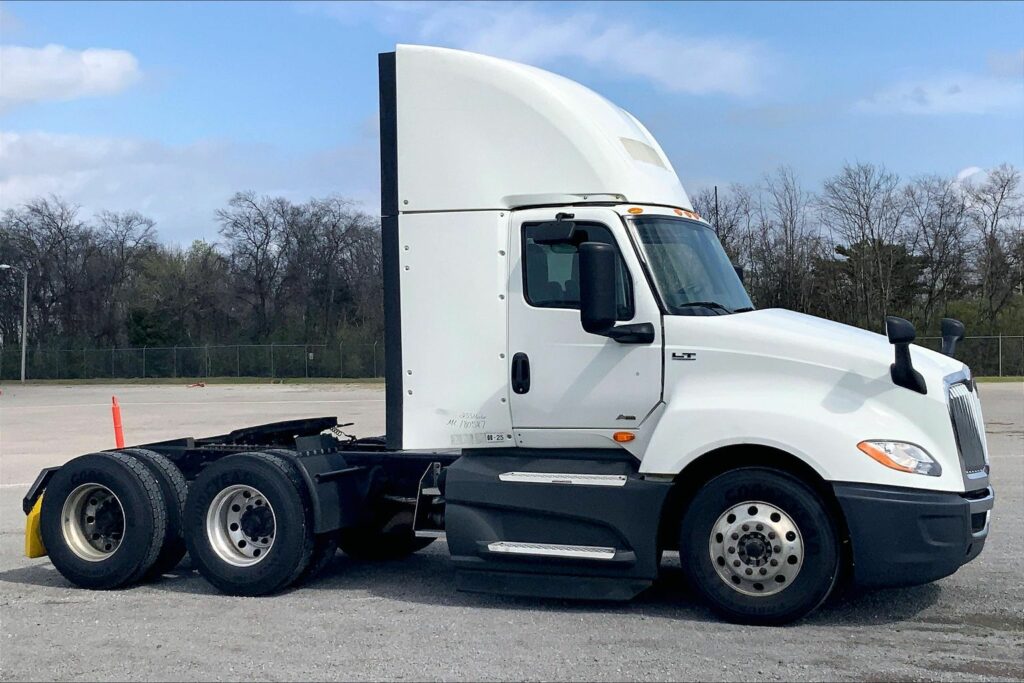 2021 INT LT625 6×4 Day Cab