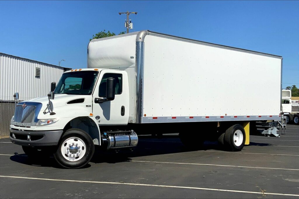 2021 CUM MV607 Medium Conventional