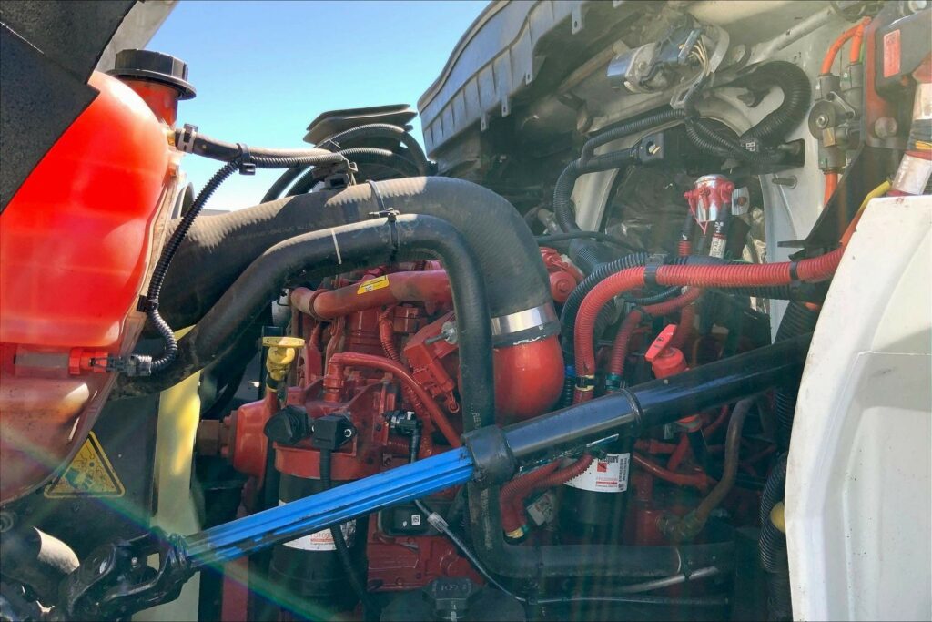2021 CUM MV607 Medium Conventional
