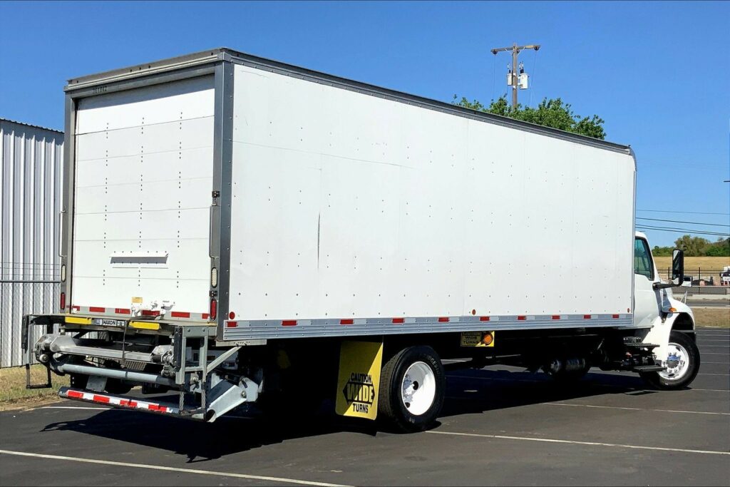 2021 CUM MV607 Medium Conventional