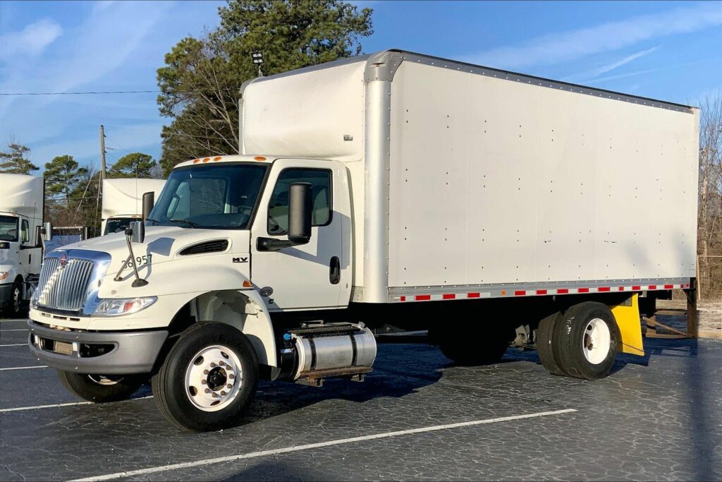 2021 CUM MV607 Medium Conventional