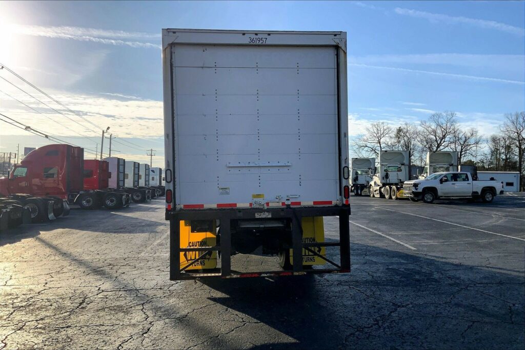 2021 CUM MV607 Medium Conventional