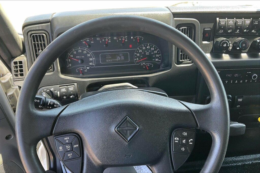 2021 CUM MV607 Medium Conventional