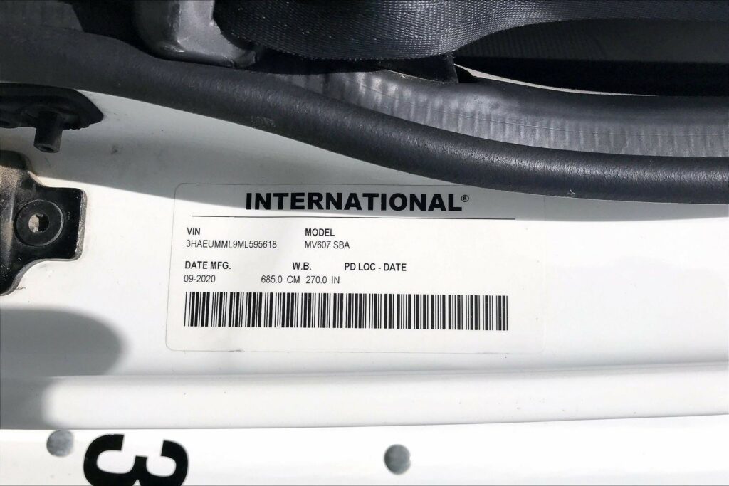 2021 CUM MV607 Medium Conventional