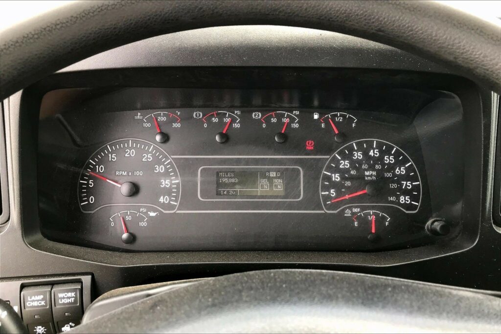 2021 CUM MV607 Medium Conventional