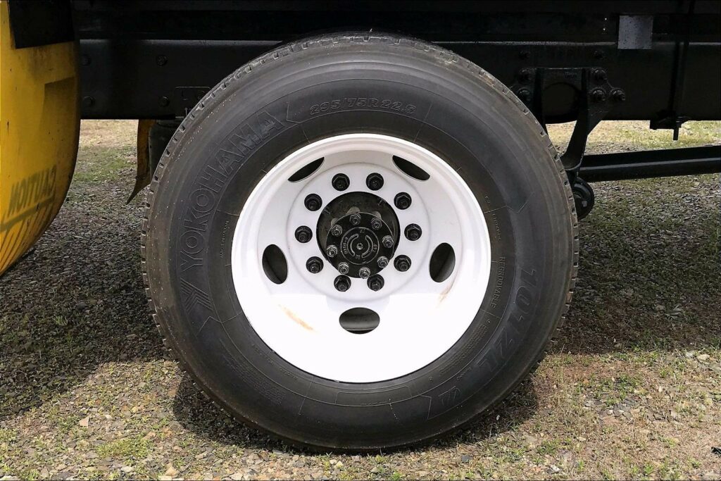 2021 CUM MV607 Medium Conventional