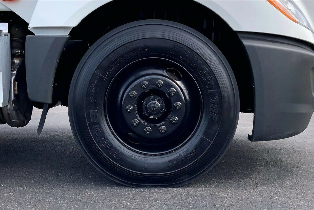2019 INT LT625 6×4 Day Cab