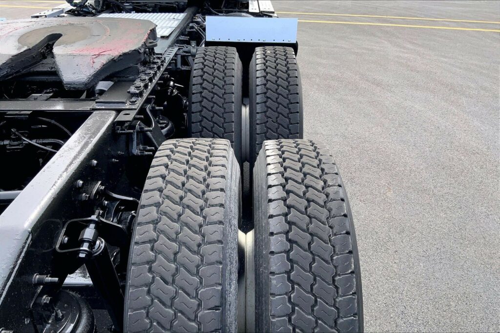 2019 INT LT625 6×4 Day Cab