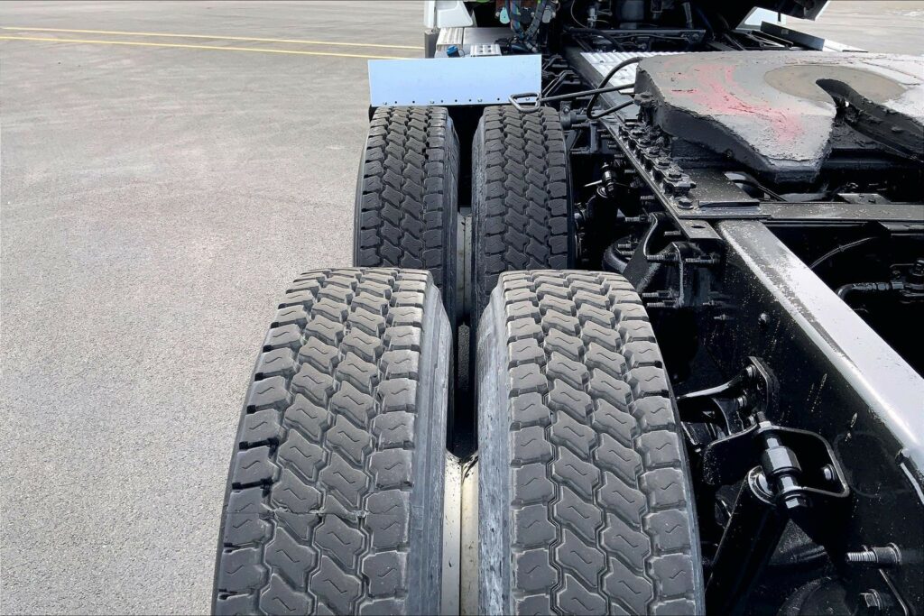 2019 INT LT625 6×4 Day Cab