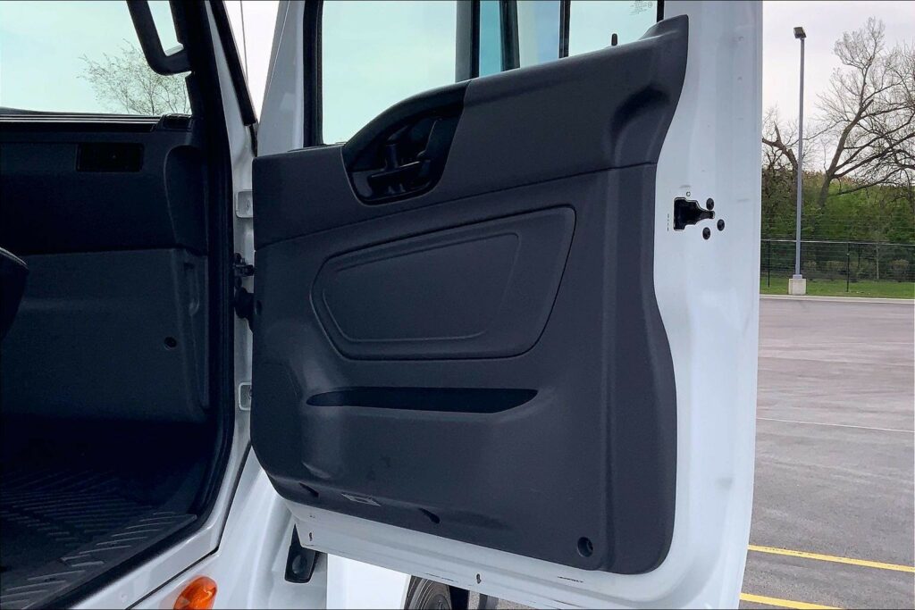 2019 INT LT625 6×4 Day Cab