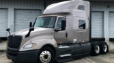 2022 CUM LT625 6×4 Sleeper