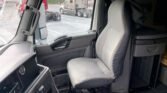 2023 CUM LT625 6X4 Sleeper