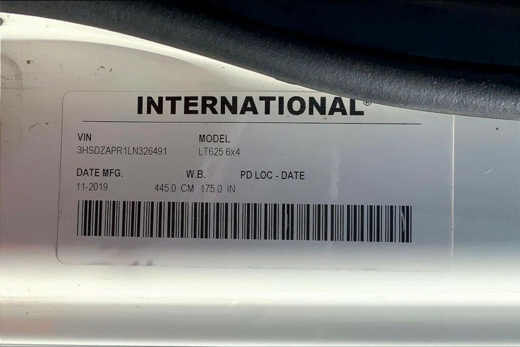 2020 CUM LT625 6×4 Day Cab