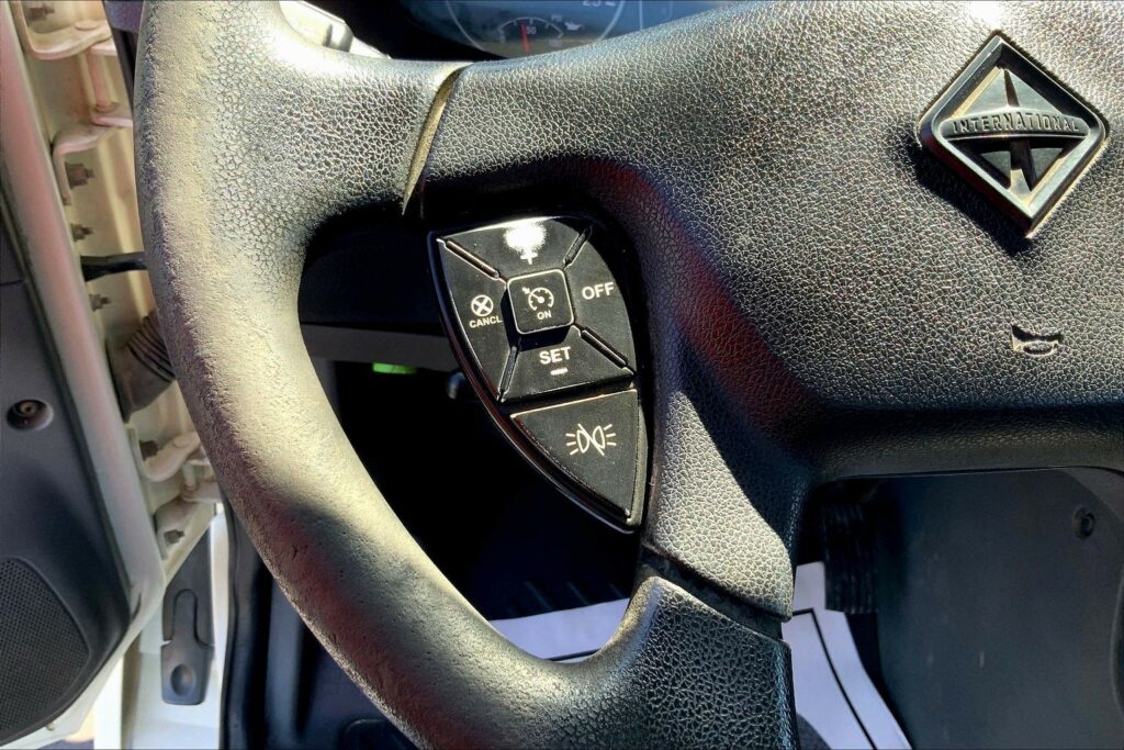 2020 CUM LT625 6×4 Day Cab