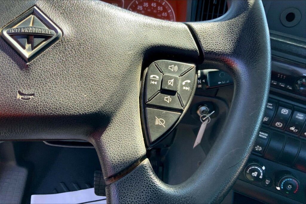 2020 CUM LT625 6×4 Day Cab