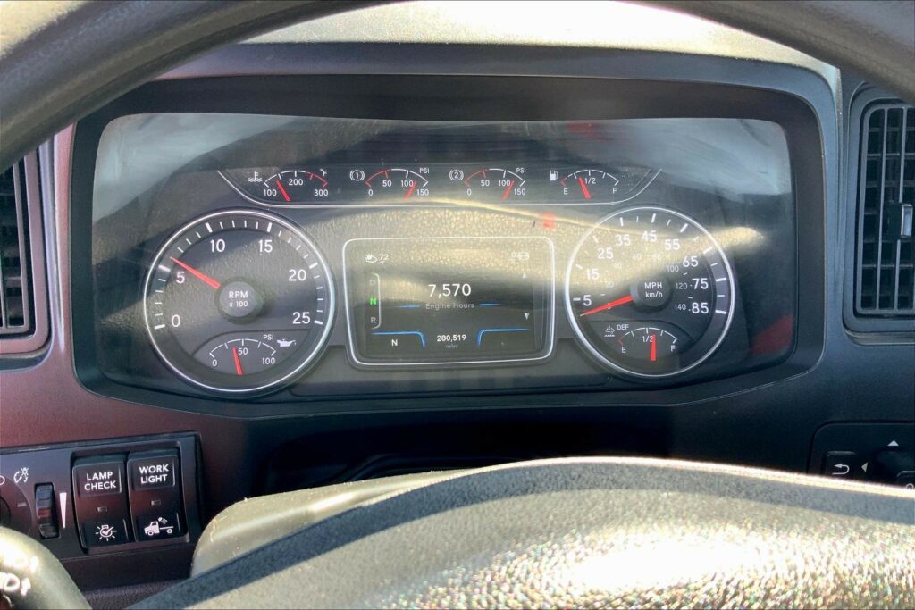 2020 CUM LT625 6×4 Day Cab