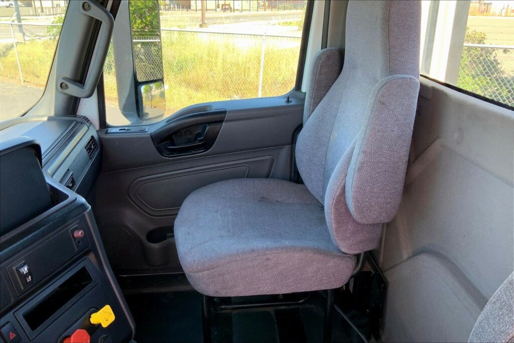 2020 CUM LT625 6×4 Day Cab