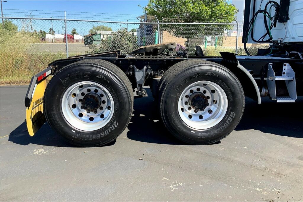 2020 CUM LT625 6×4 Day Cab