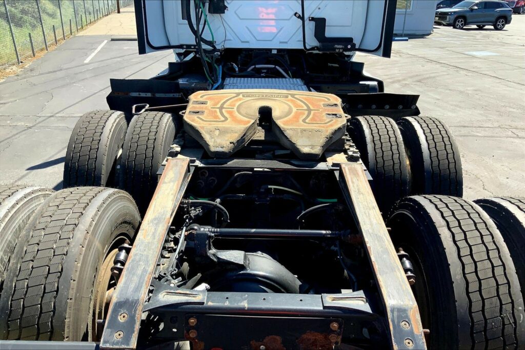 2020 CUM LT625 6×4 Day Cab