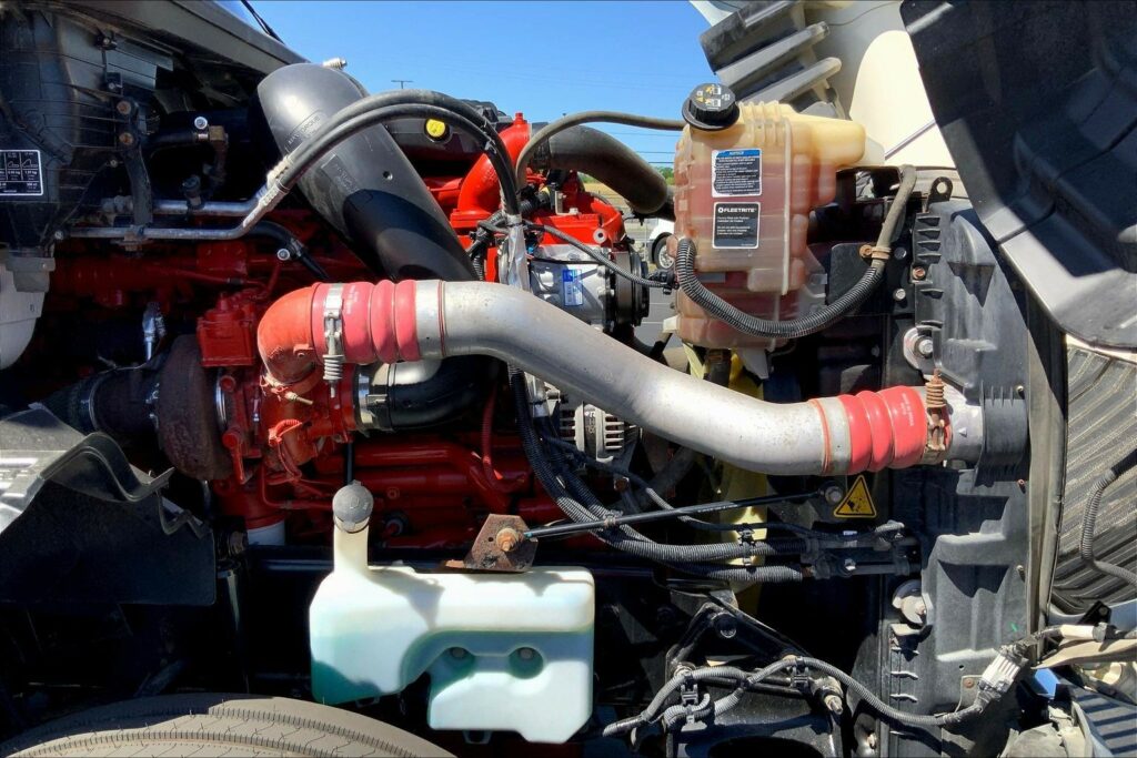 2020 CUM LT625 6×4 Day Cab