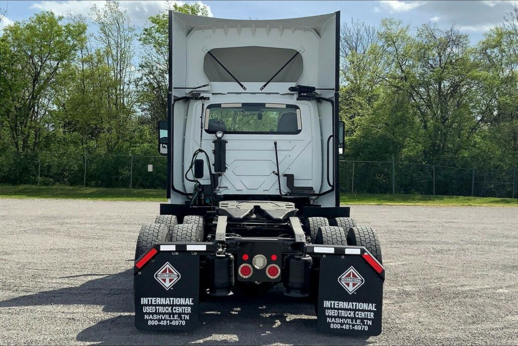 2021 CUM LT625 6×4 Day Cab