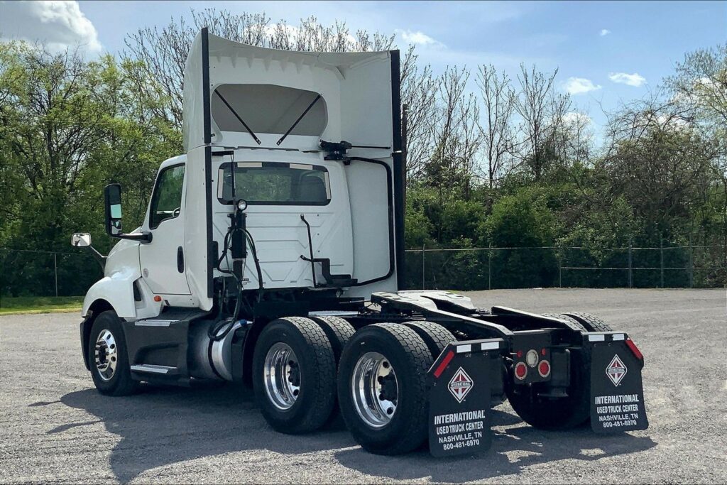 2021 CUM LT625 6×4 Day Cab