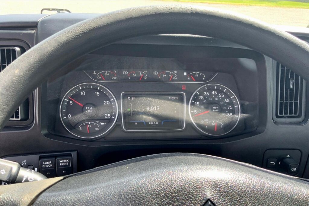 2021 CUM LT625 6×4 Day Cab