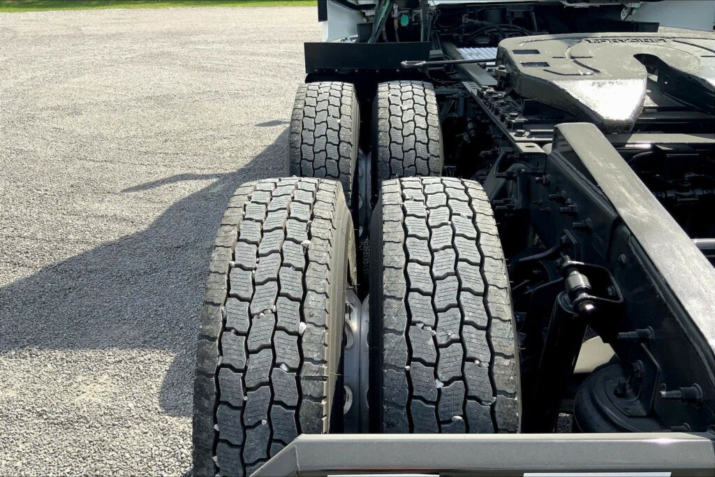 2021 CUM LT625 6×4 Day Cab