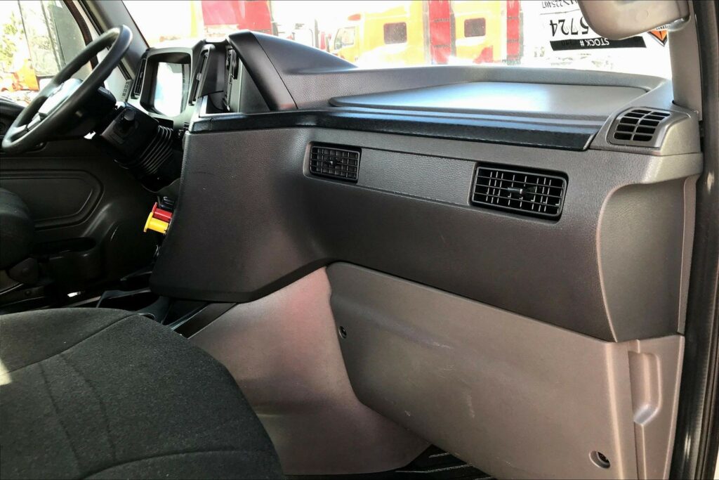 2021 CUM LT625 6×4 Day Cab