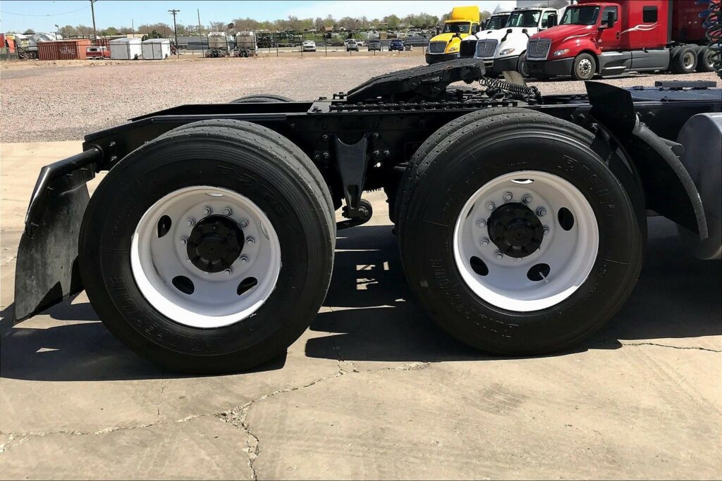 2021 CUM LT625 6×4 Day Cab