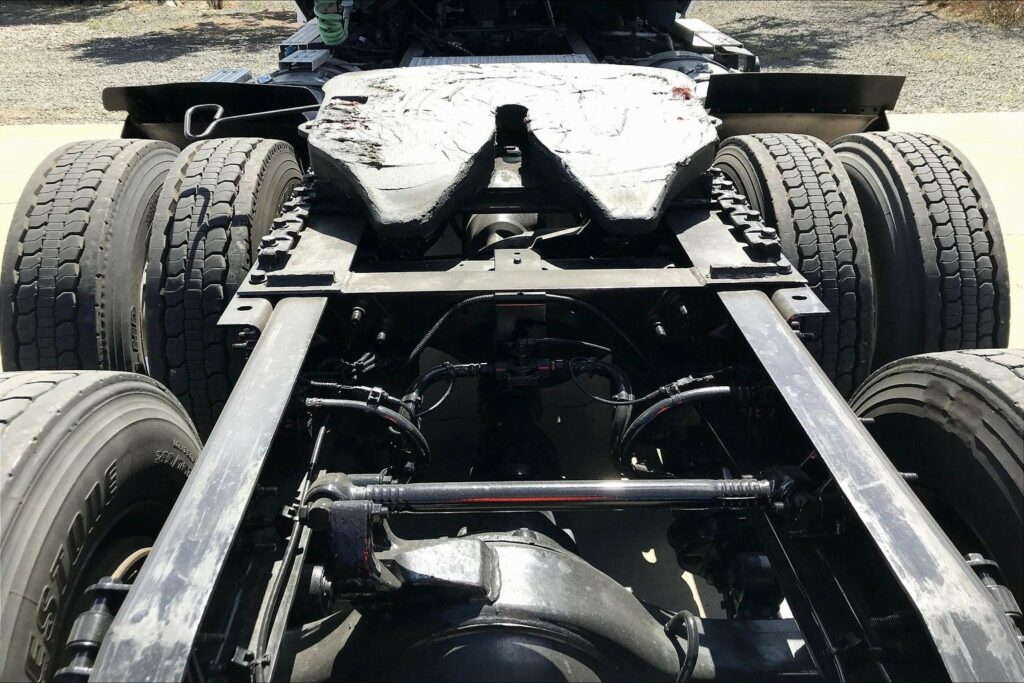 2021 CUM LT625 6×4 Day Cab