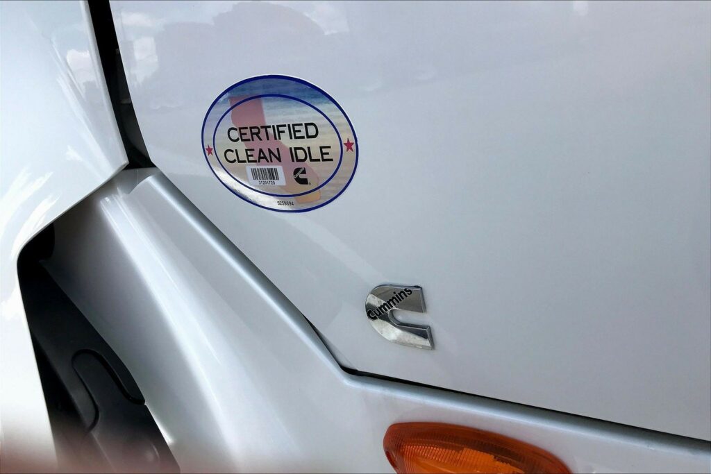 2021 CUM LT625 6×4 Day Cab