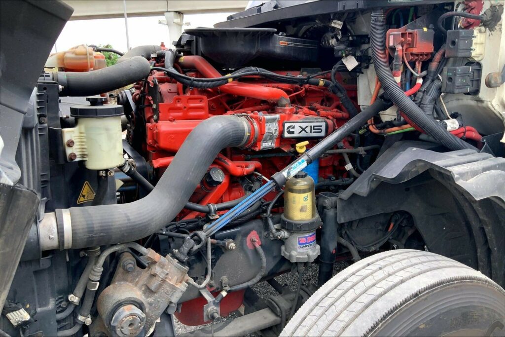 2021 CUM LT625 6×4 Day Cab