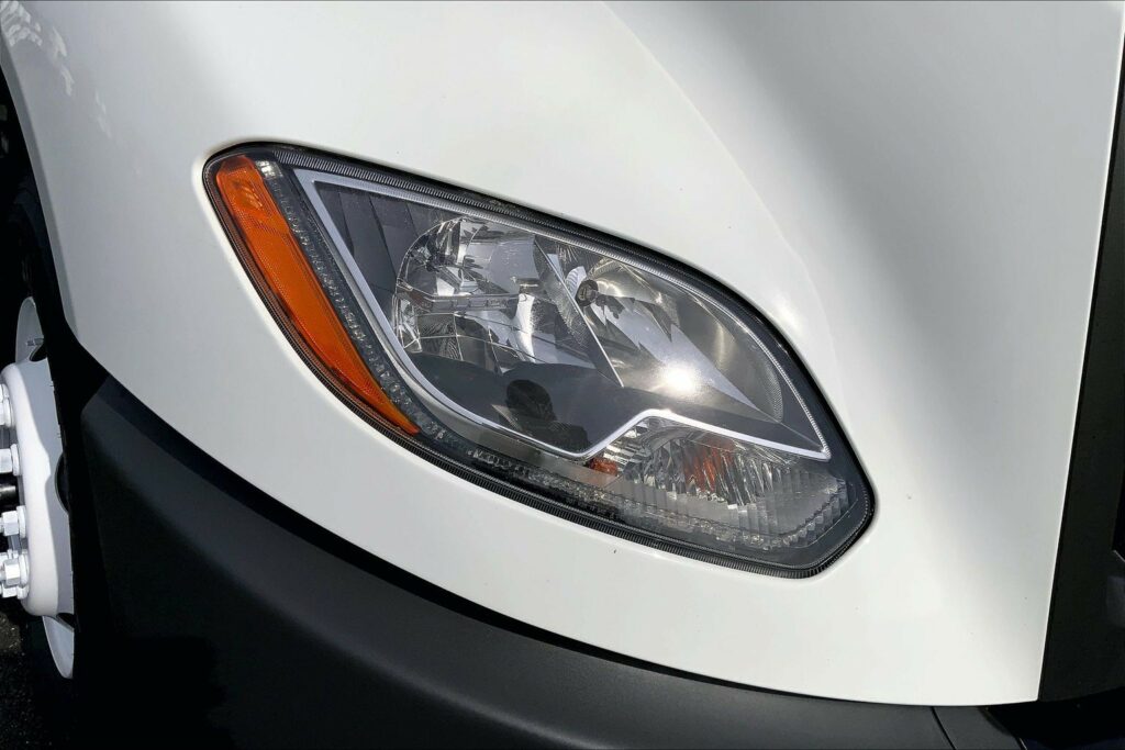 2021 CUM LT625 6×4 Day Cab