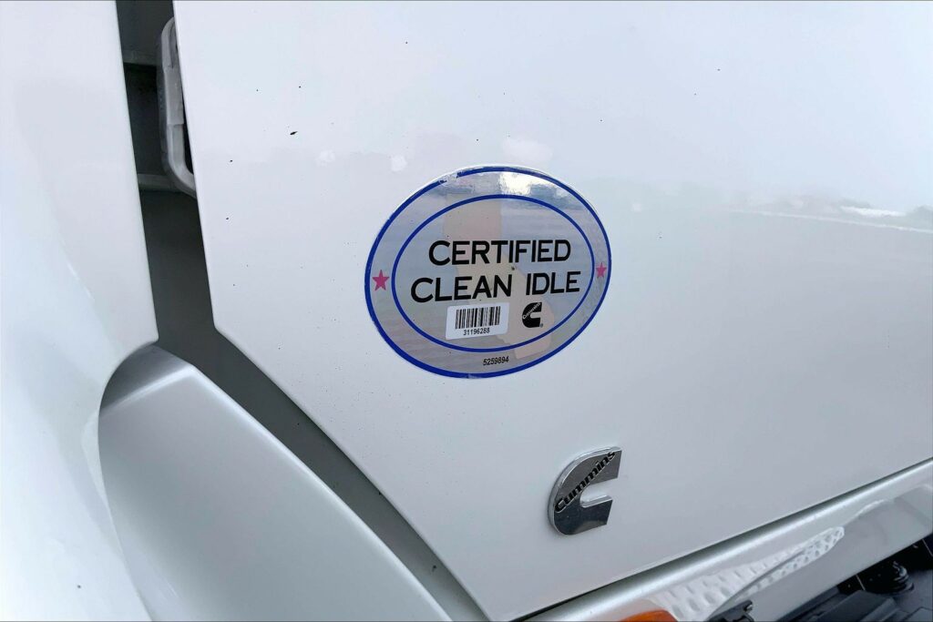 2021 CUM LT625 6×4 Day Cab