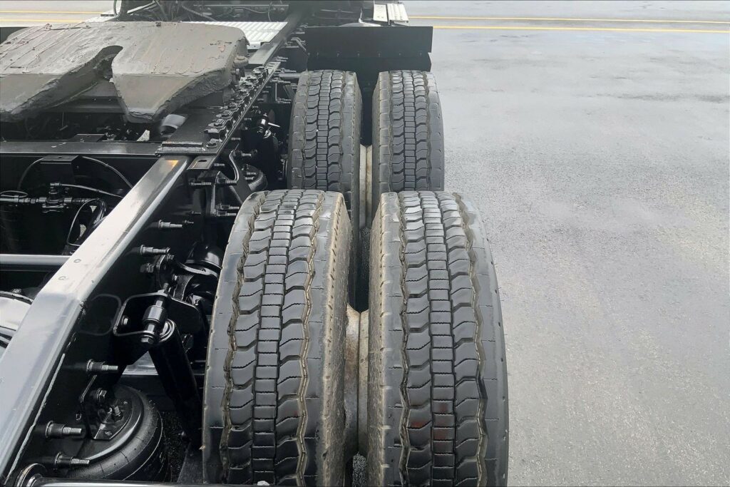 2021 CUM LT625 6×4 Day Cab