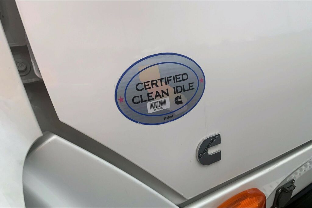 2021 CUM LT625 6×4 Day Cab