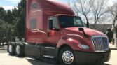 2023 CUM LT625 6X4 Sleeper