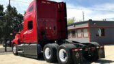 2023 CUM LT625 6X4 Sleeper