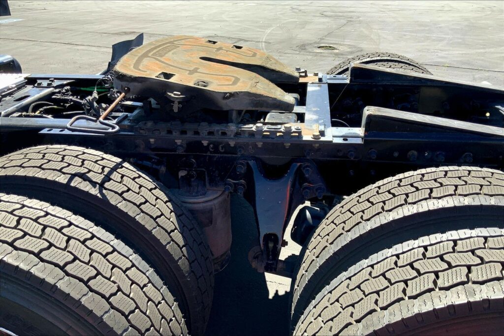 2020 CUM LT625 6×4 Day Cab