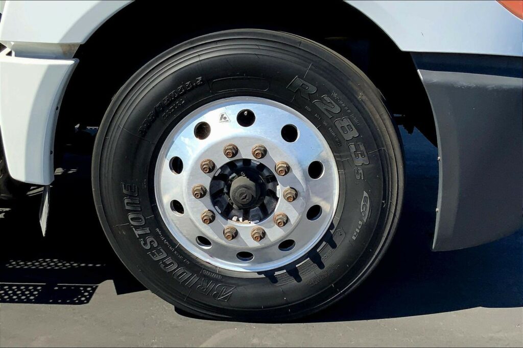 2020 CUM LT625 6×4 Day Cab