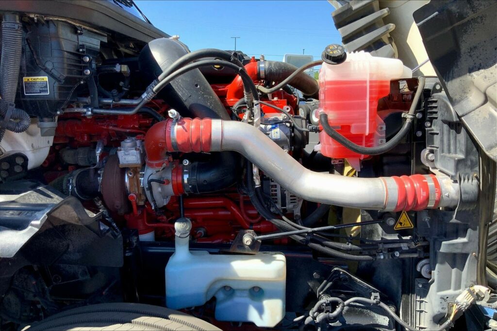 2020 CUM LT625 6×4 Day Cab