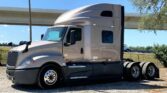 2022 CUM LT625 6×4 Sleeper