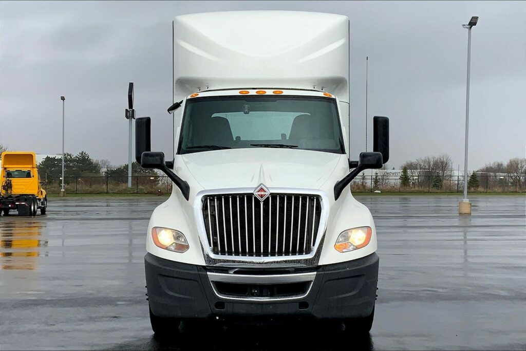 2020 CUM LT625 6×4 Day Cab