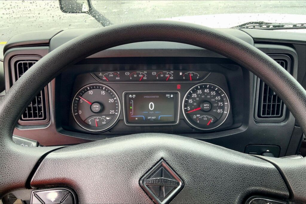 2020 CUM LT625 6×4 Day Cab